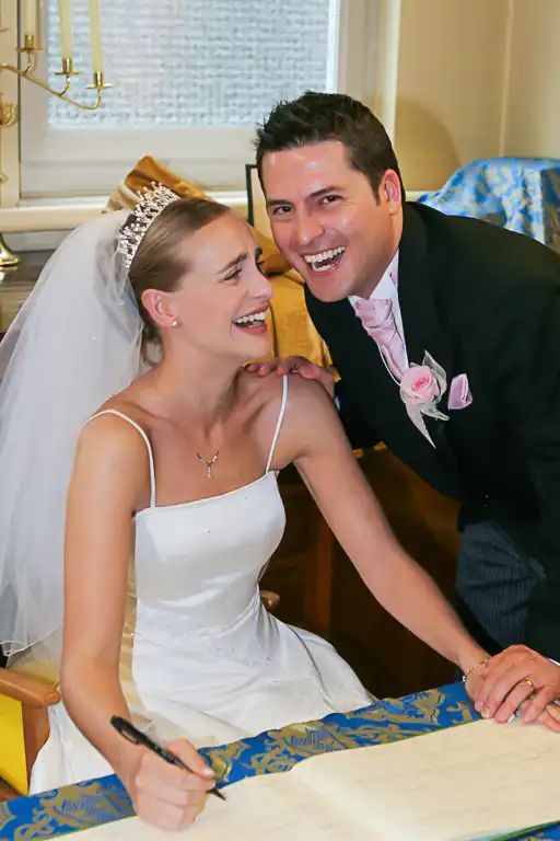 Wedding photography at Moreteyne Manor, Bedfordshire