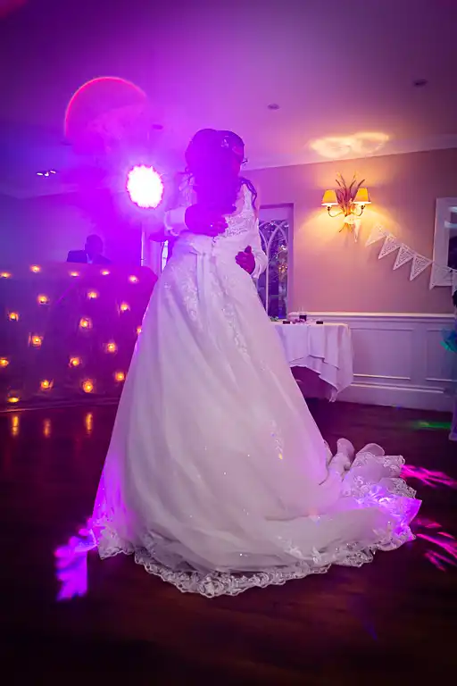 Wedding photography at Sheene Mill, Melbourn, Cambridgeshire