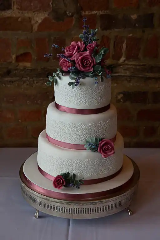 Wedding photography at Tewin Bury Farm, Welwyn