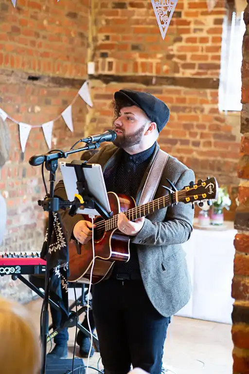 Wedding photography at Tewin Bury Farm, Welwyn
