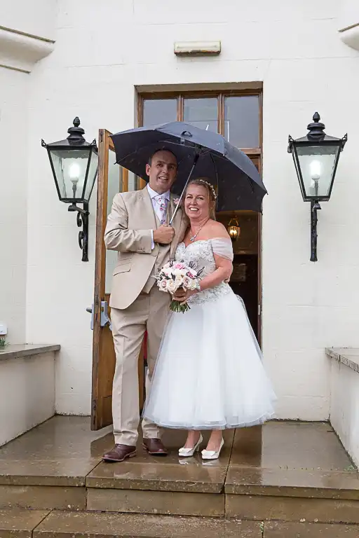 Wedding photography at Tewin Bury Farm, Welwyn