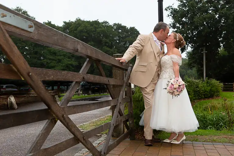 Wedding photography at Tewin Bury Farm, Welwyn
