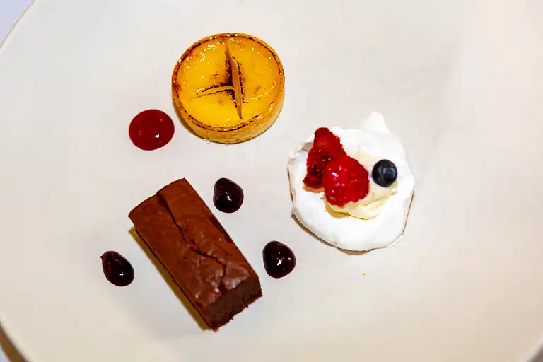 Wedding photography at Morden Hall, Wimbledon